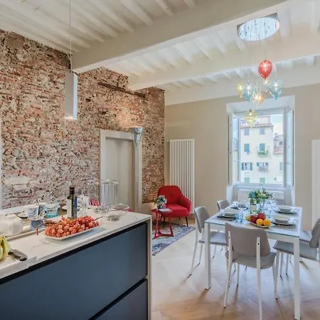 Apartment Casa Pino 2 Bedrooms 2 Bathrooms Contemporary Apar Lucca